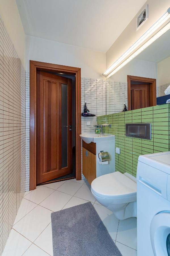 Panoramic City Centre Apartment By Polo Apartments Каунас Экстерьер фото